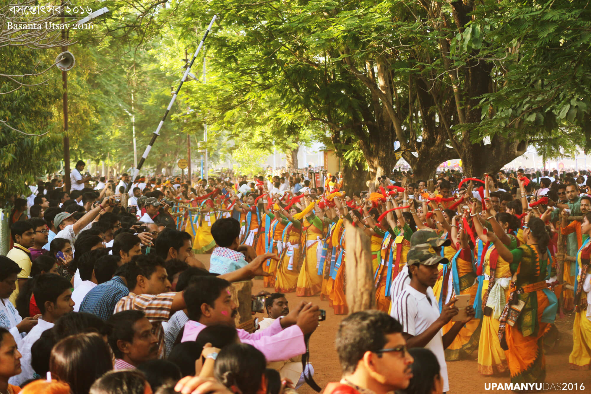 holi, basanta utsav, shantiniketan, viswa bharati