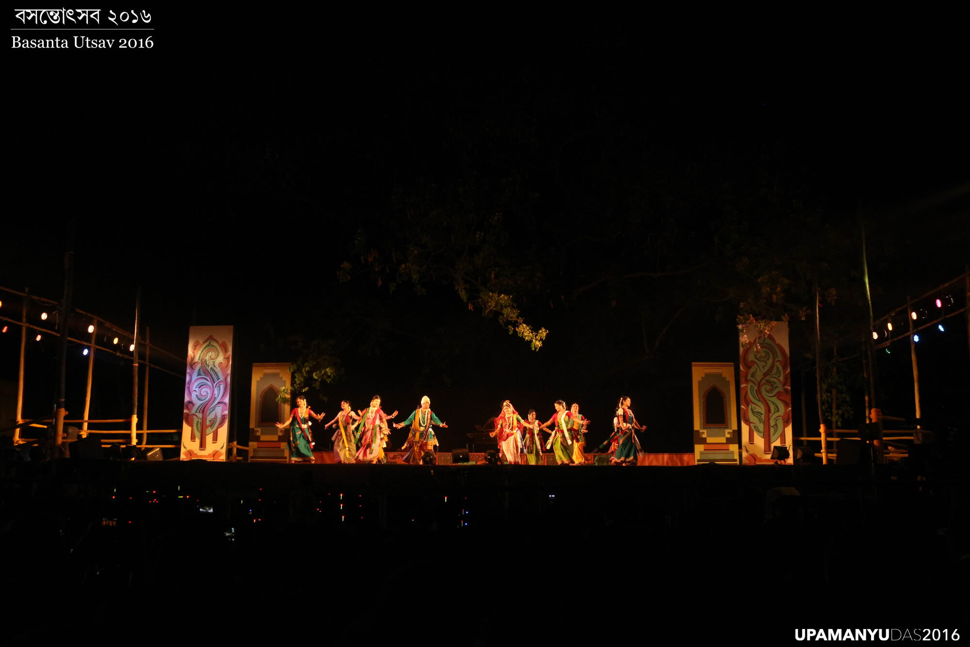 holi, basanta utsav, shantiniketan, viswa bharati